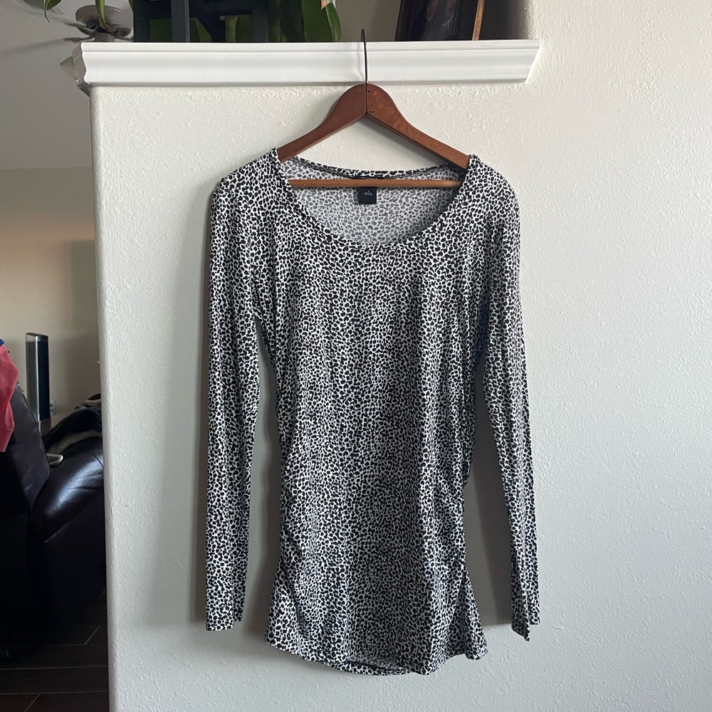 Ann Taylor Leopard Print Long Sleeve Top